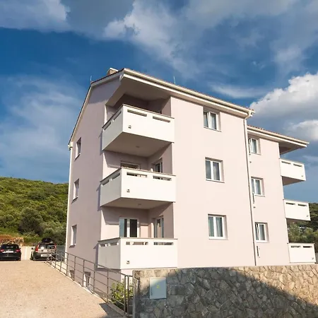 Apartments Kiara Punat Exterior photo
