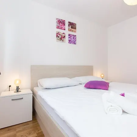 Apartments Kiara Punat Exterior photo