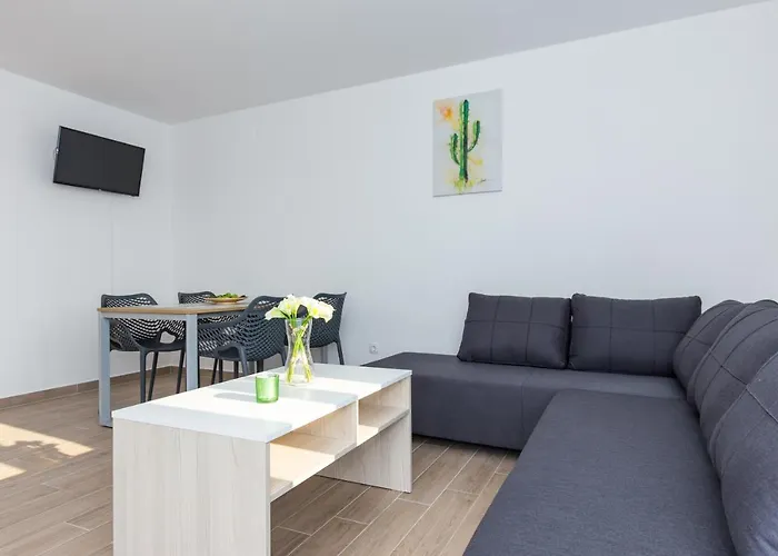 Apartments Kiara Punat
